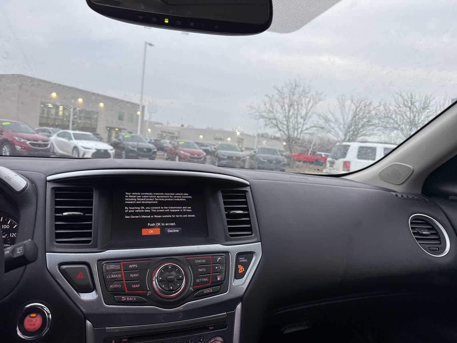 Thumbnail: 2018 Nissan Pathfinder - 21