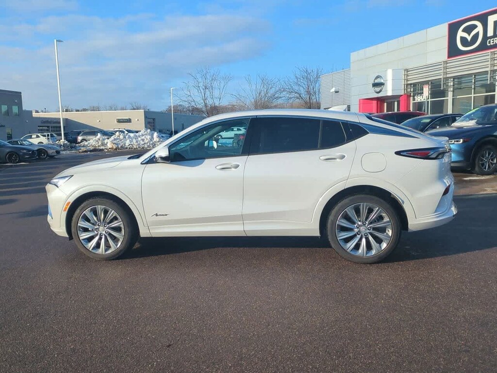 Used 2024 Buick Envista Avenir SUV