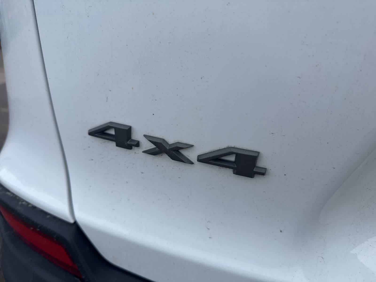 Thumbnail: 2019 Jeep Cherokee - 21