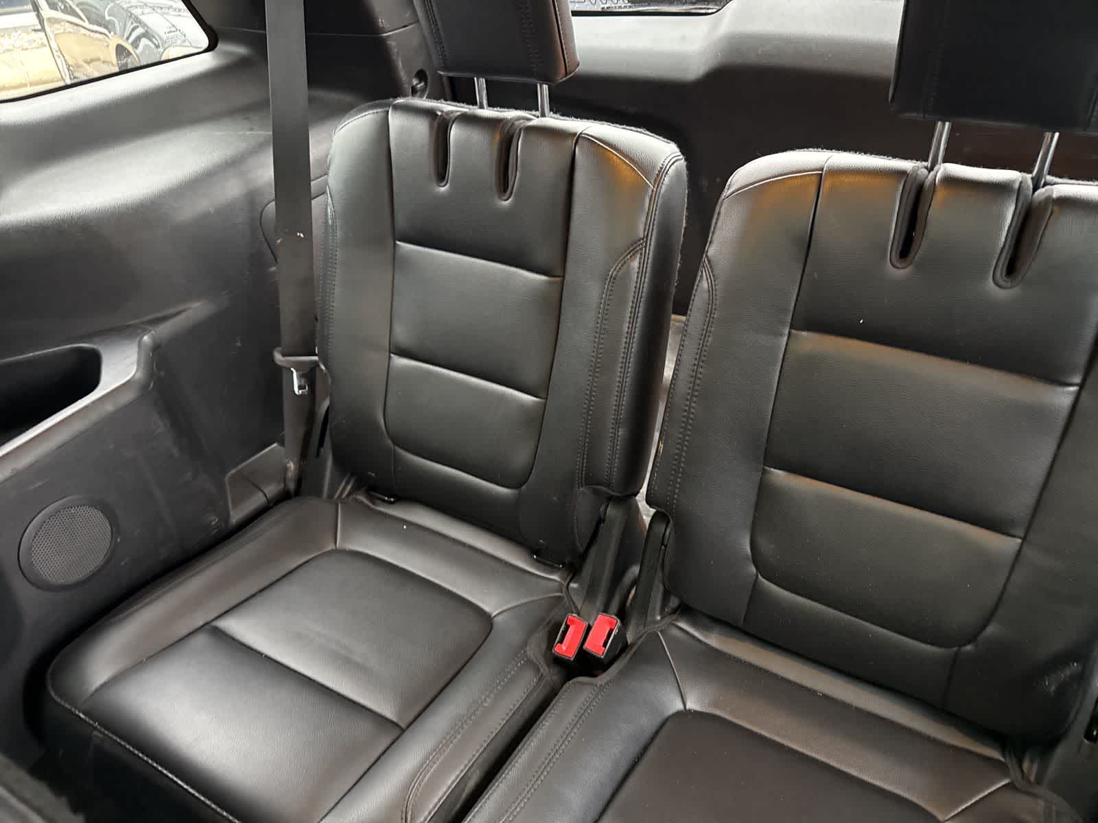 Thumbnail: 2016 Ford Explorer - 19