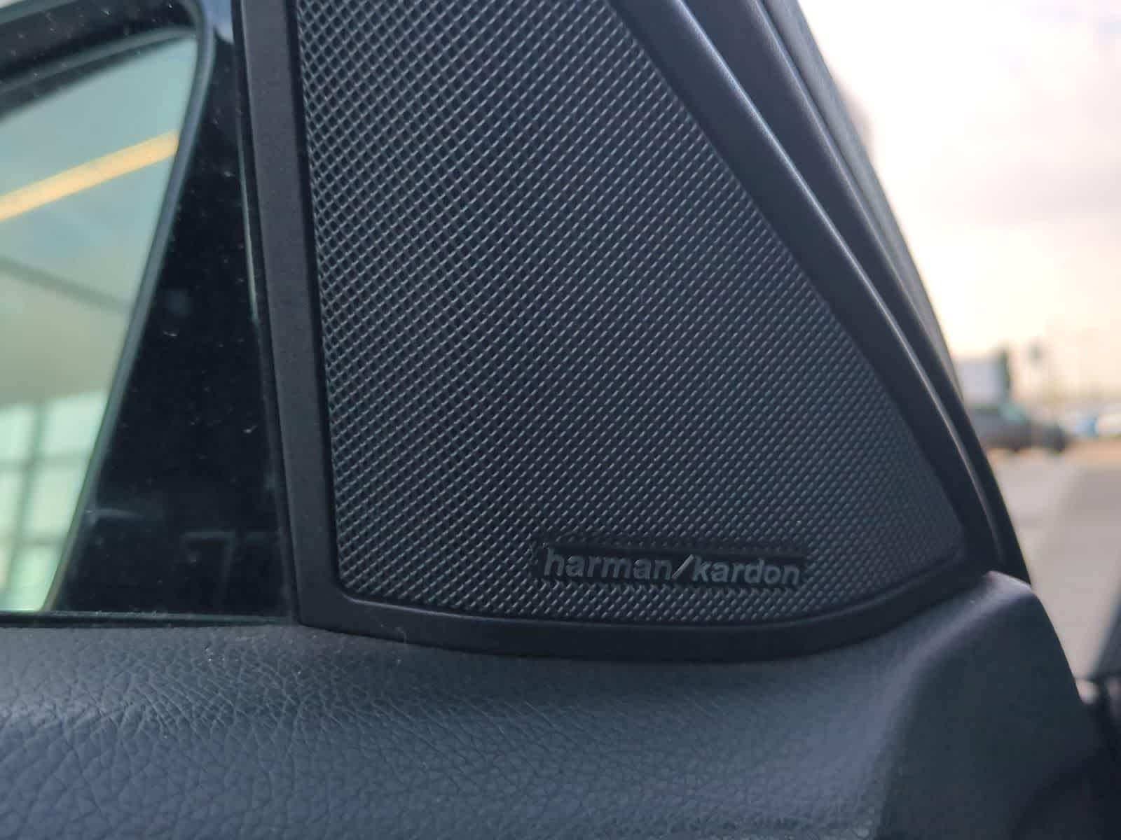 Thumbnail: 2014 Mercedes-Benz E-Class - 31