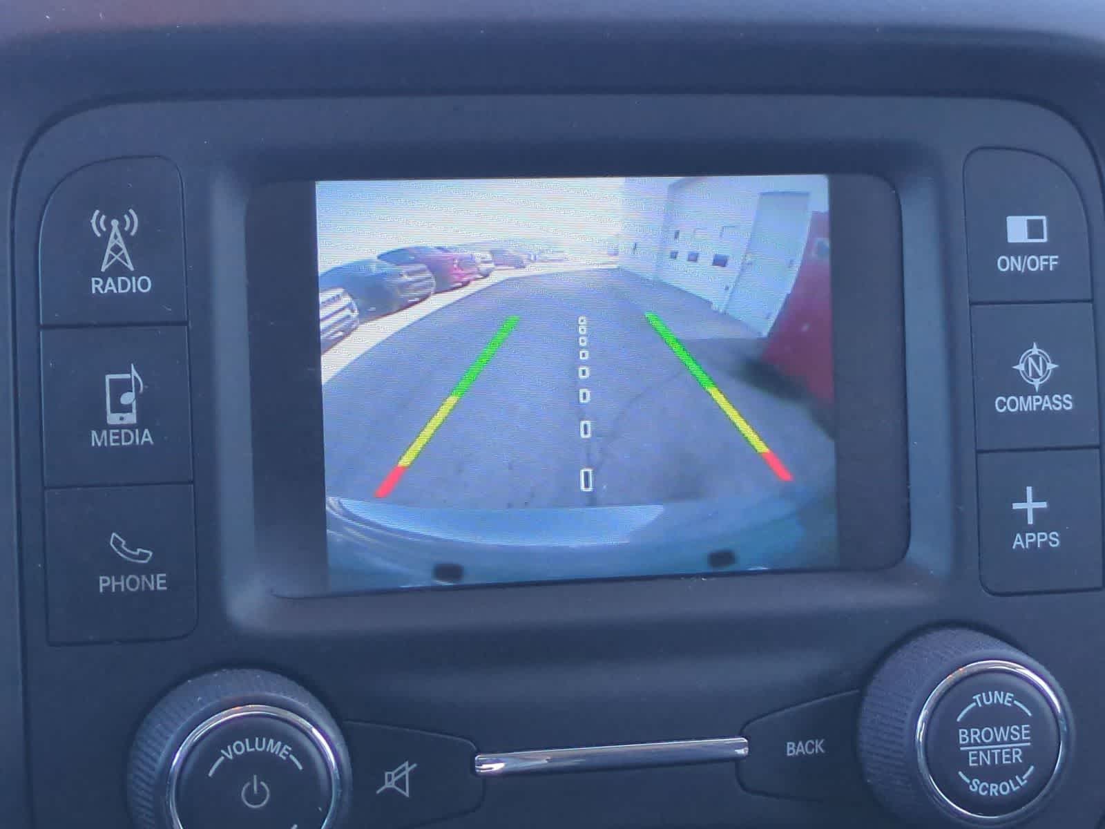 Thumbnail: 2017 Jeep Renegade - 28