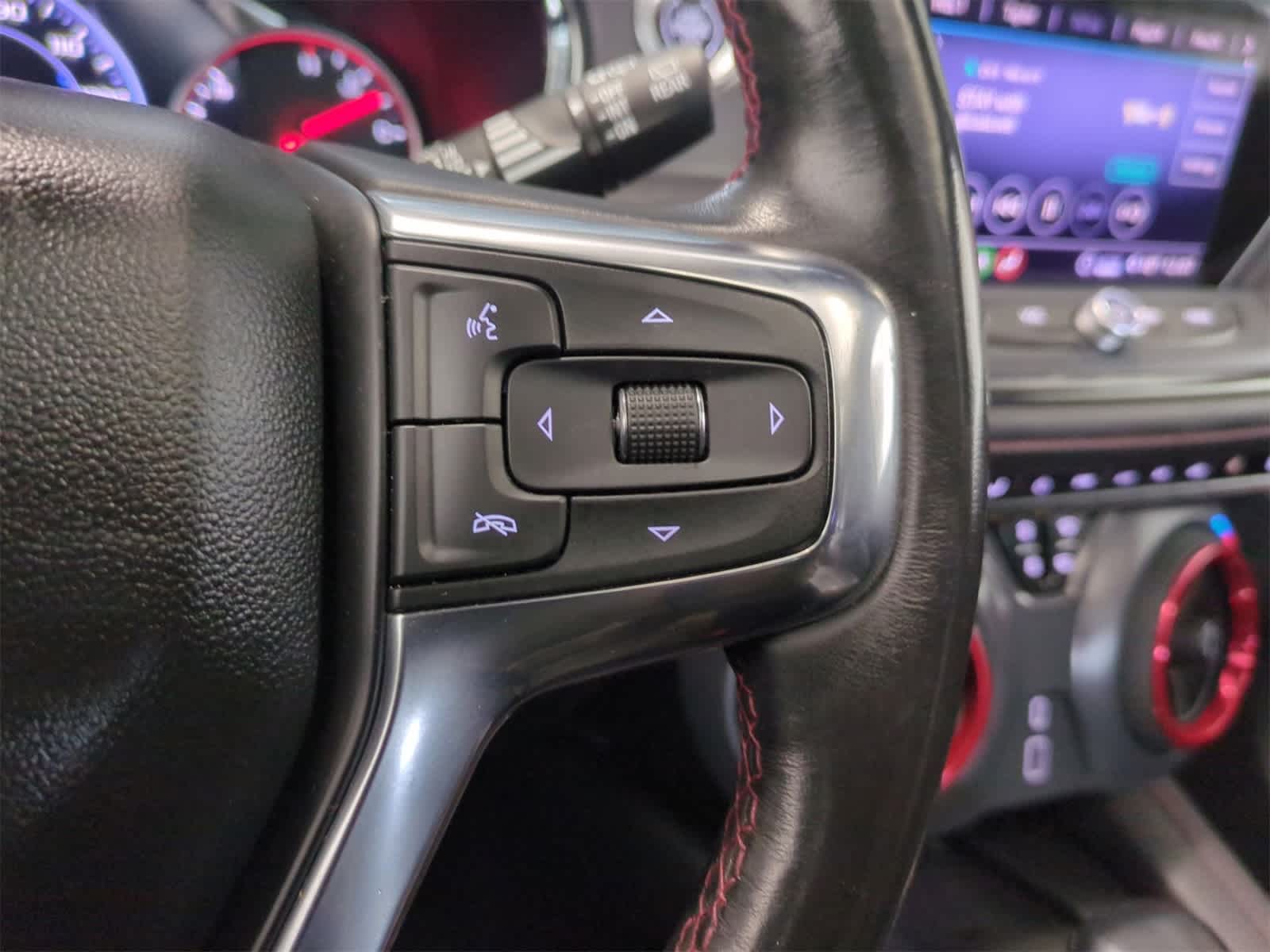 Thumbnail: 2020 Chevrolet Blazer - 25