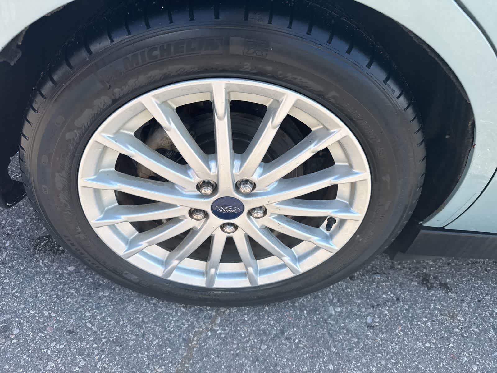 Thumbnail: 2014 Ford C-Max - 11