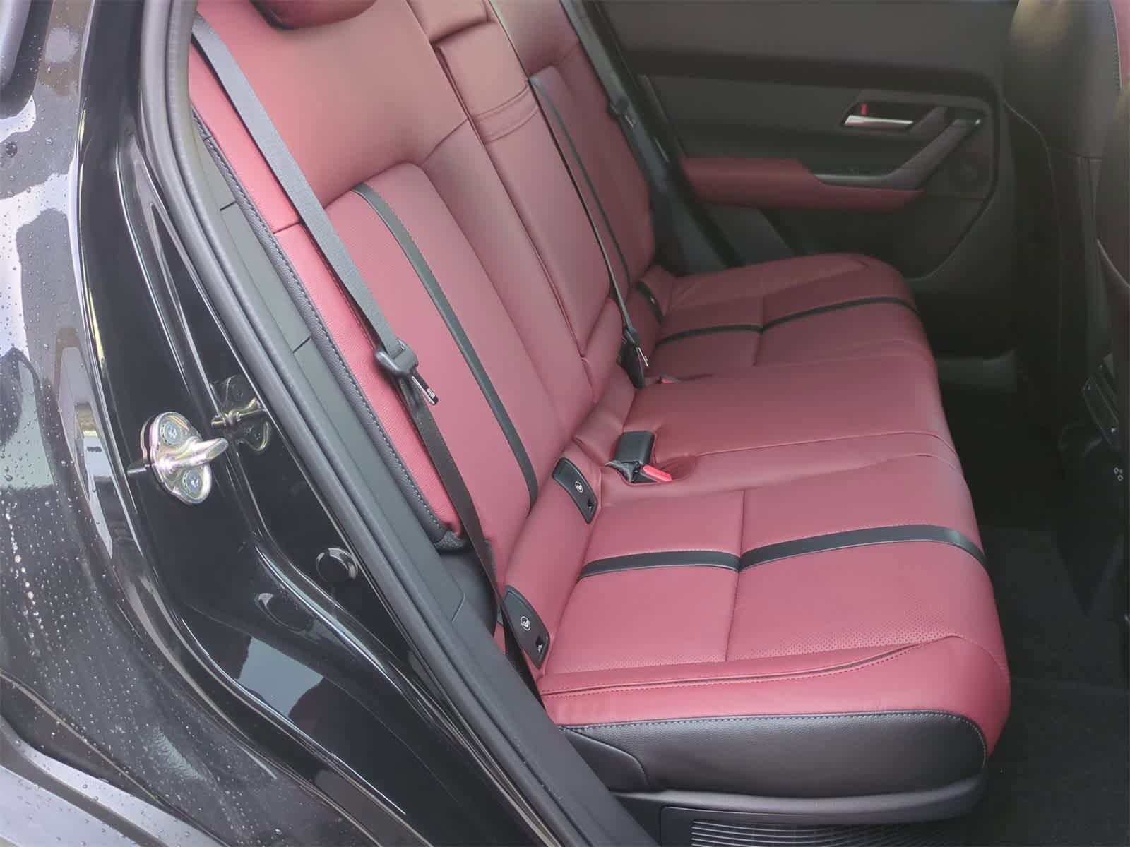 Thumbnail: 2026 Mazda CX-50 - 20