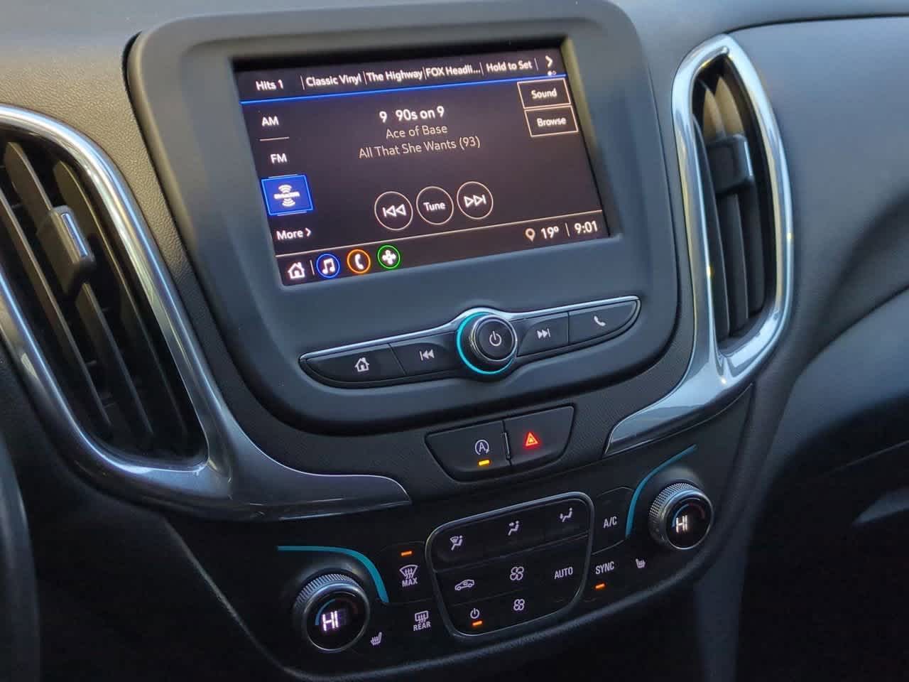 Thumbnail: 2022 Chevrolet Equinox - 26