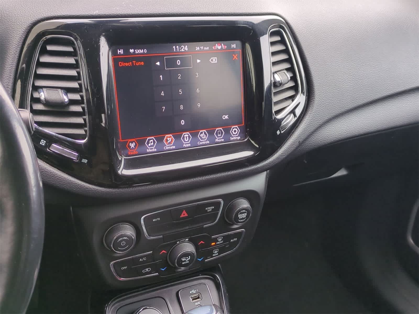 Thumbnail: 2020 Jeep Compass - 26