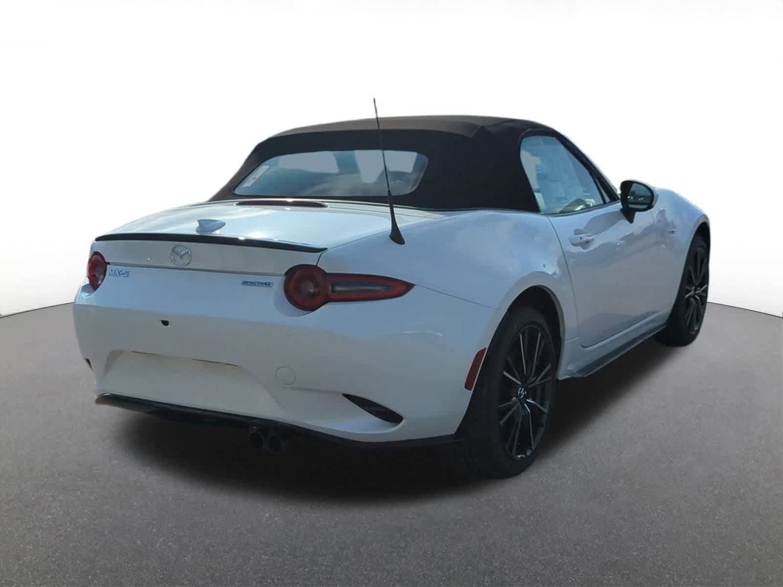 Thumbnail: 2025 Mazda MX-5 Miata - 6