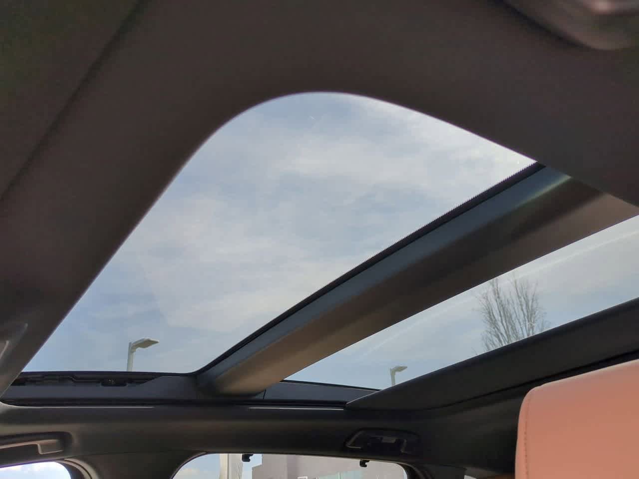 Thumbnail: 2025 Mazda CX-70 - 18