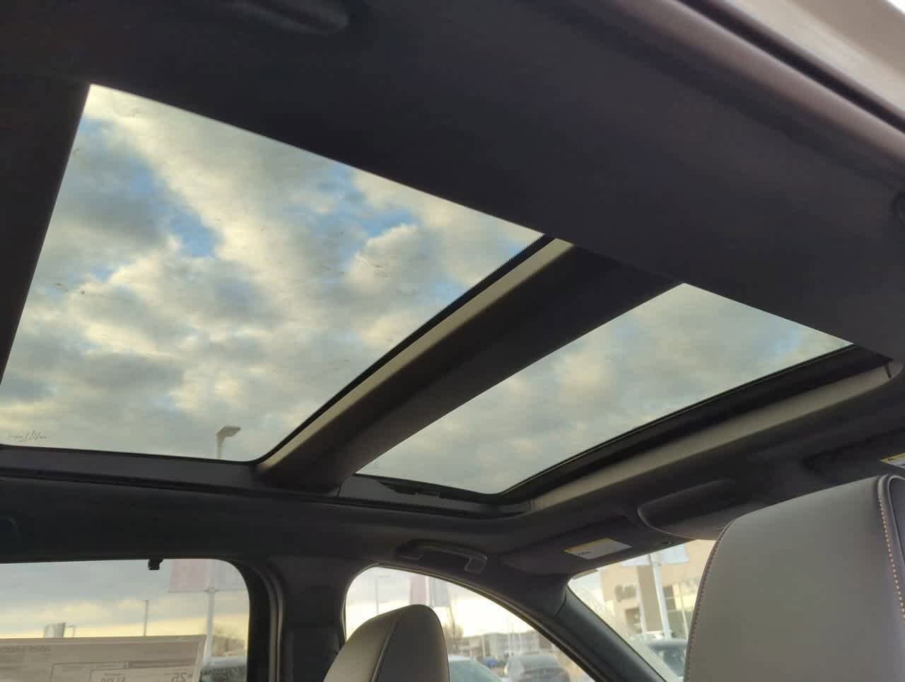 Thumbnail: 2025 Mazda CX-70 - 20