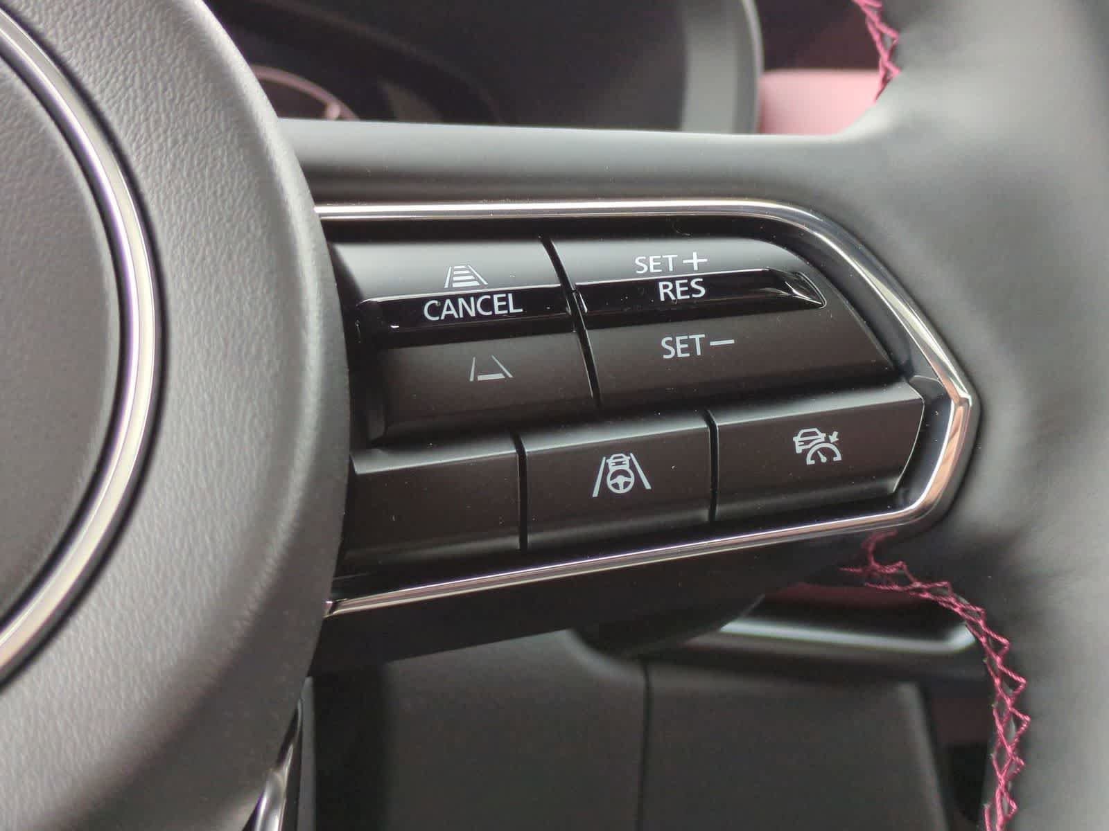 Thumbnail: 2026 Mazda CX-70 - 25