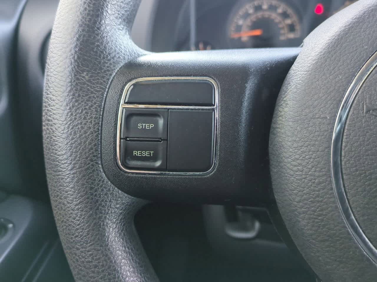 Thumbnail: 2015 Jeep Compass - 22