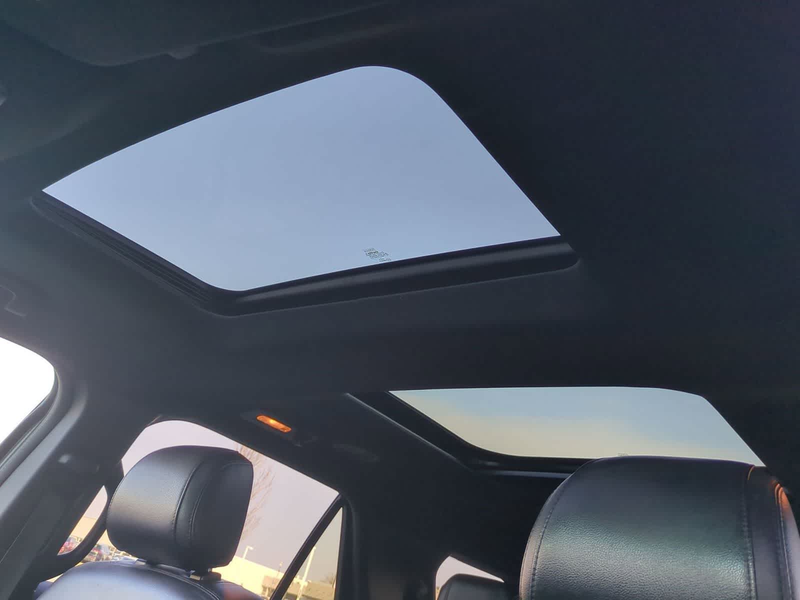 Thumbnail: 2016 Ford Explorer - 19