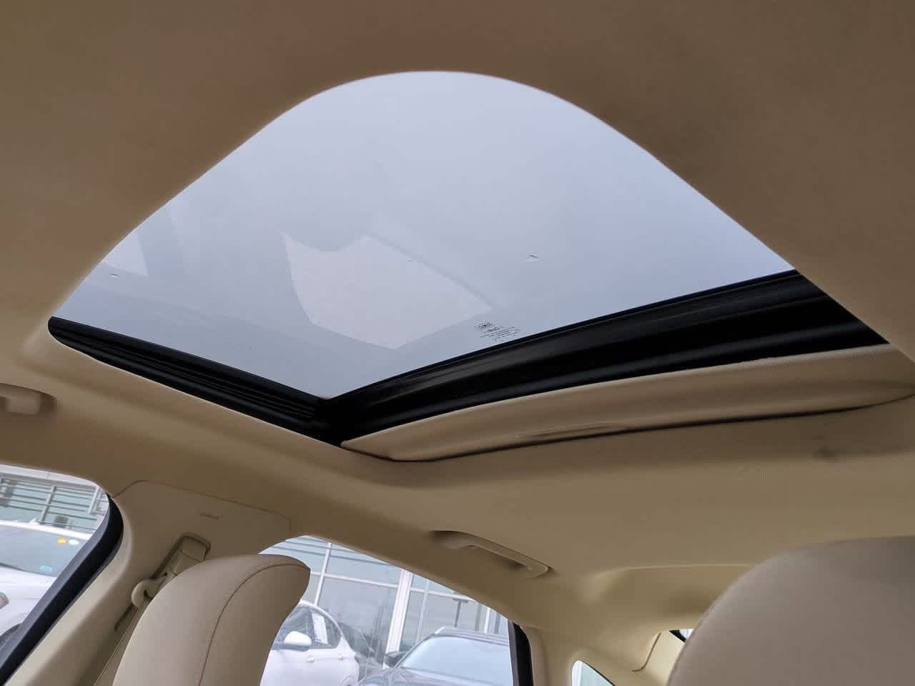 Thumbnail: 2014 Ford Fusion - 18