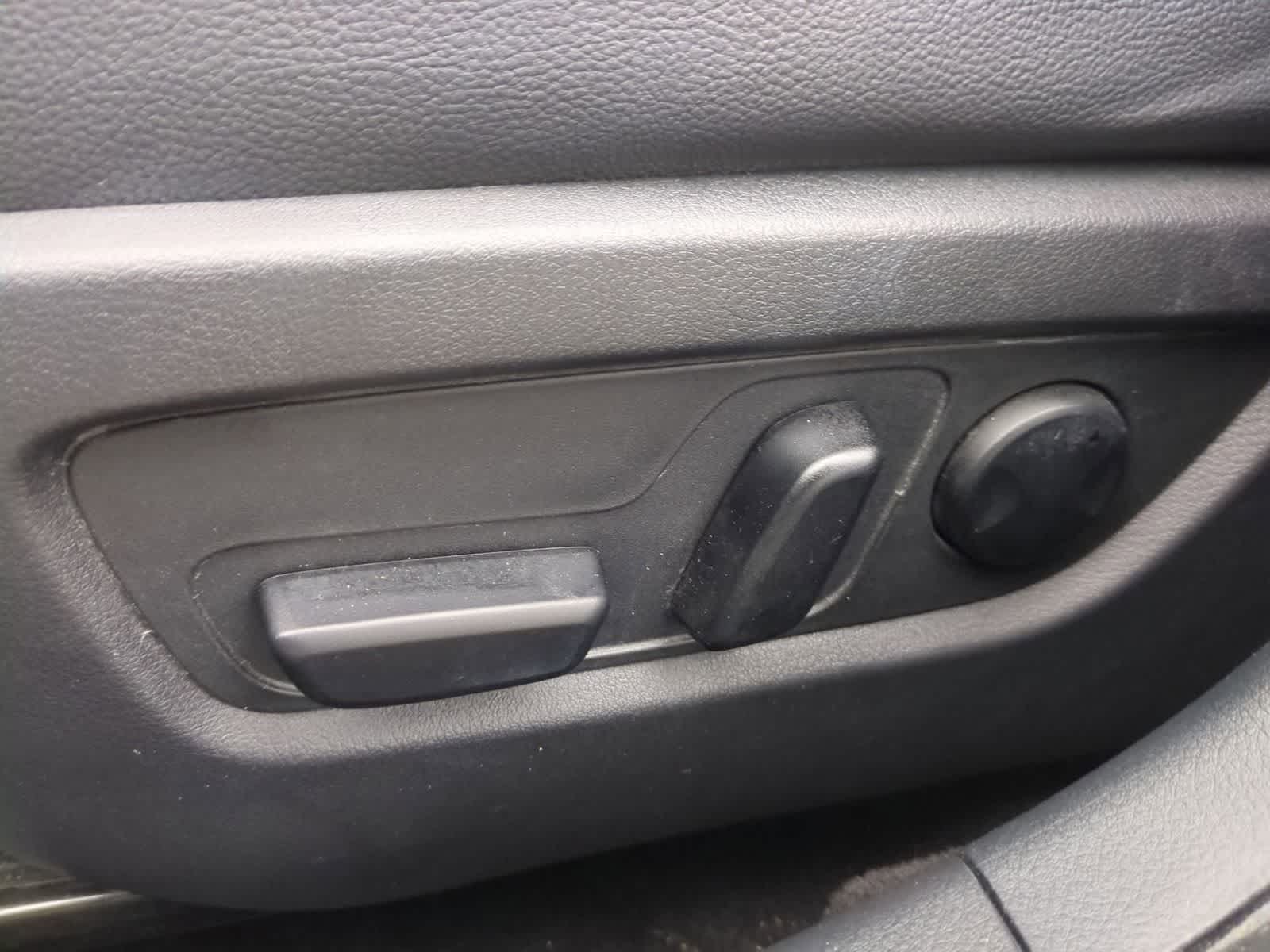 Thumbnail: 2024 Mazda CX-50 - 16