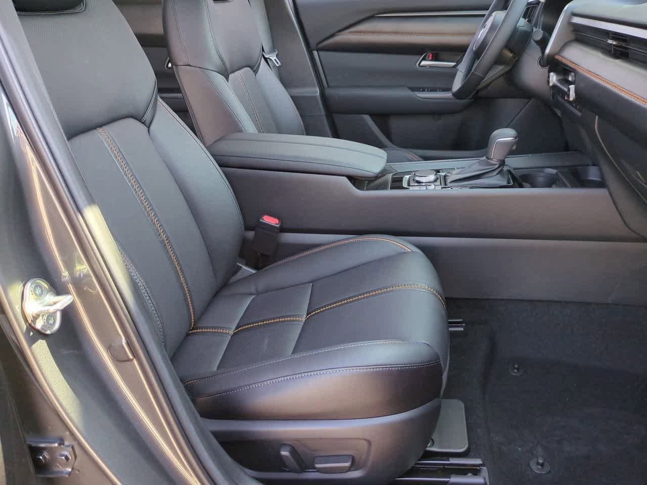 Thumbnail: 2025 Mazda CX-50 - 21