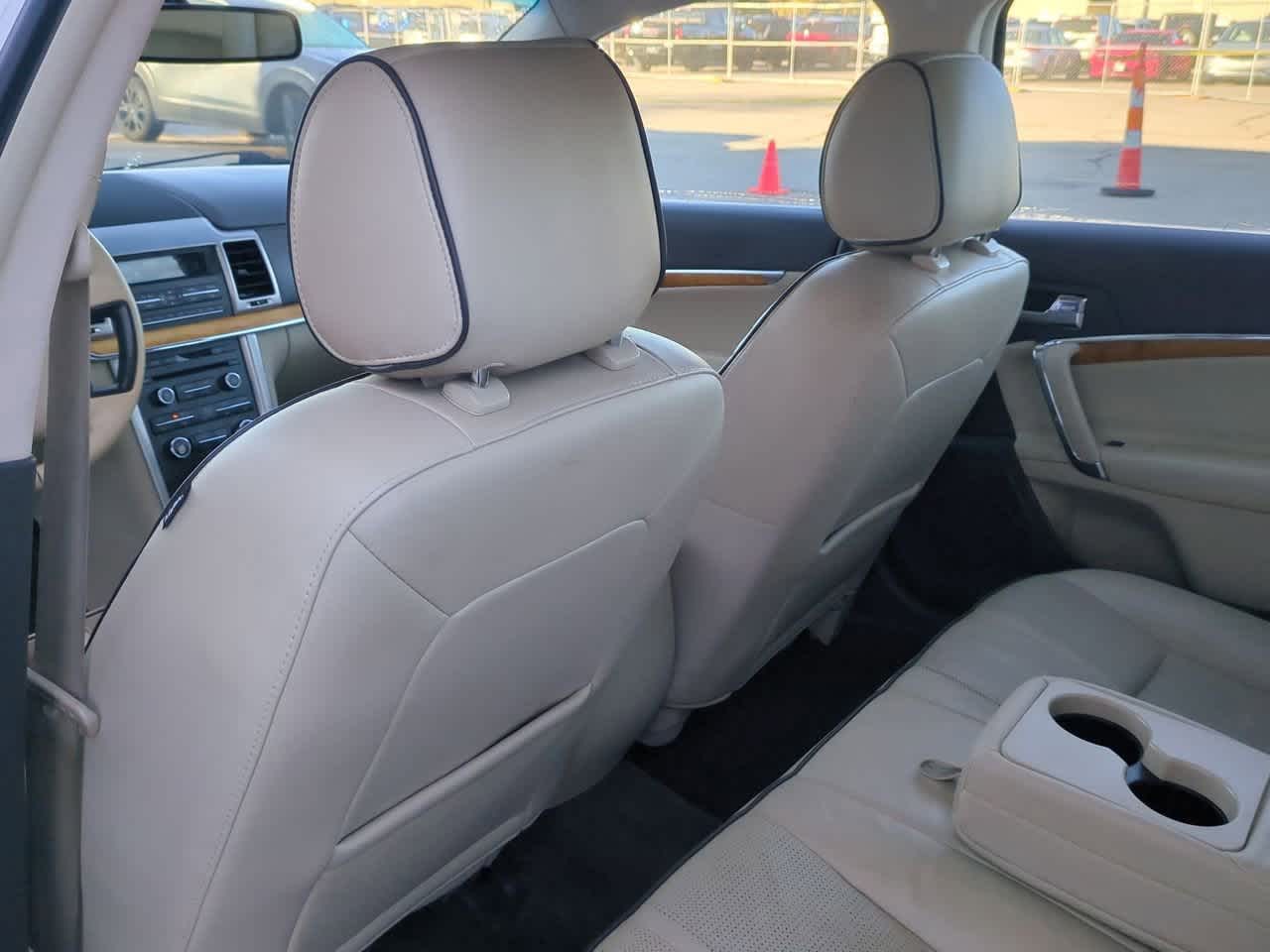 Thumbnail: 2012 Lincoln MKZ - 17