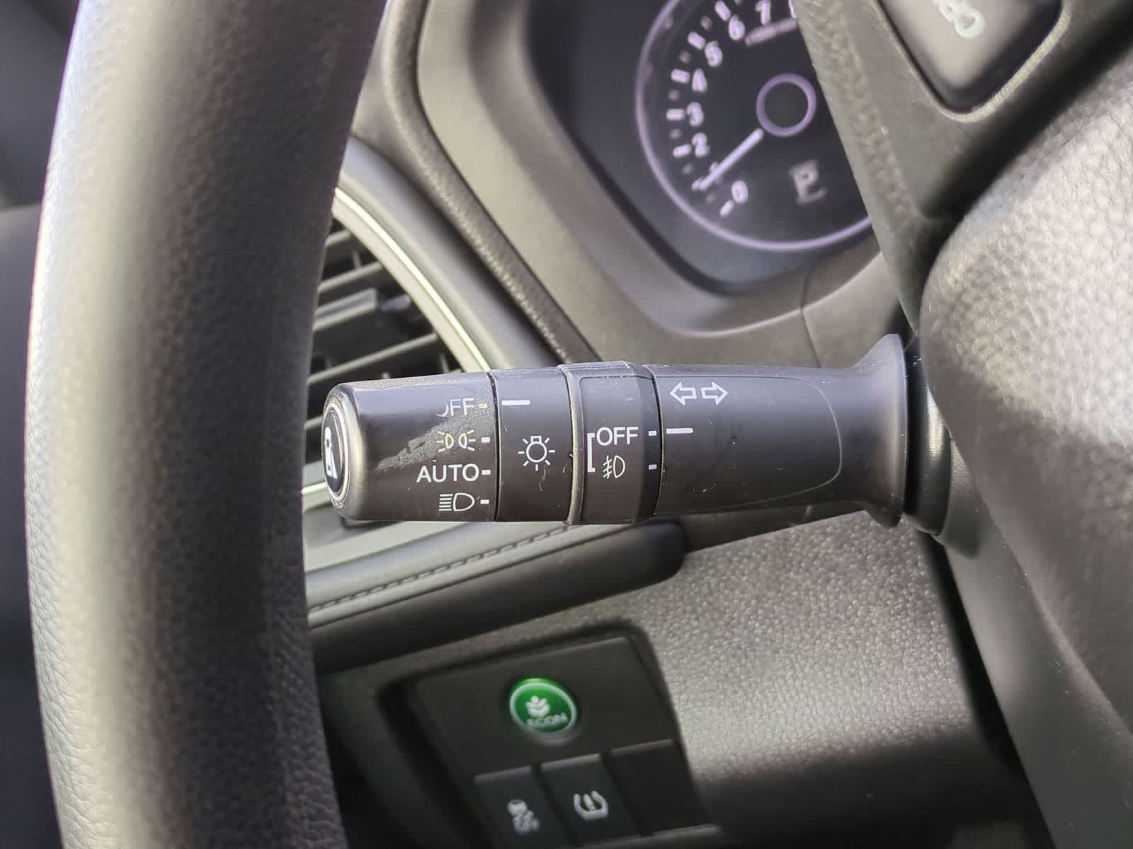 Thumbnail: 2016 Honda HR-V - 27