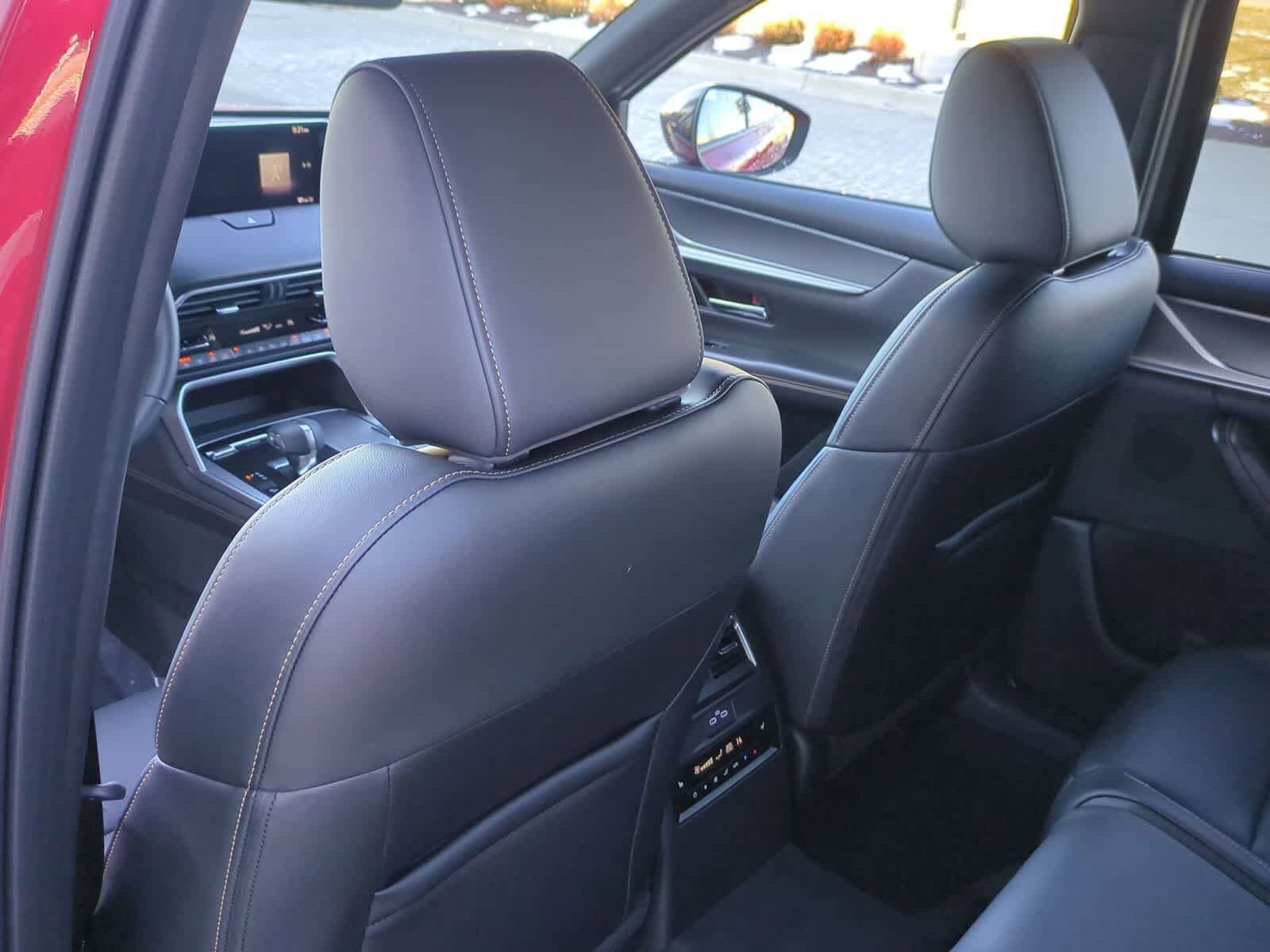 Thumbnail: 2026 Mazda CX-70 - 17