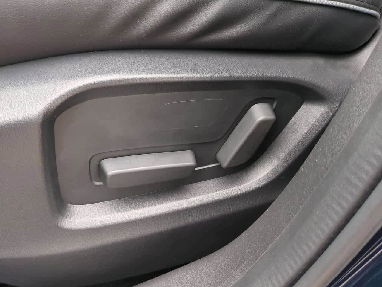 Thumbnail: 2025 Mazda CX-5 - 15