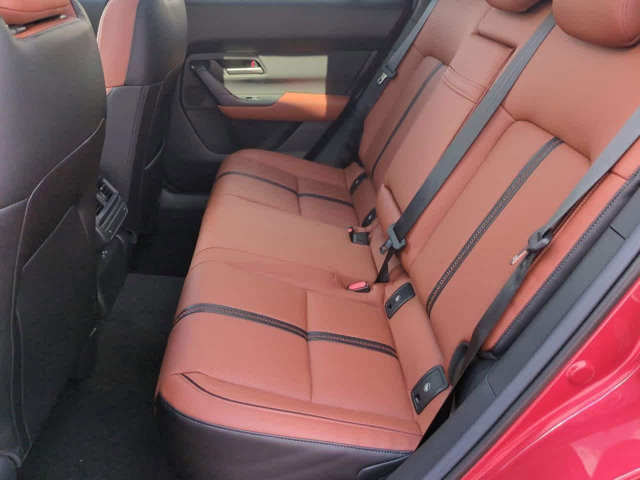 Thumbnail: 2025 Mazda CX-50 - 18