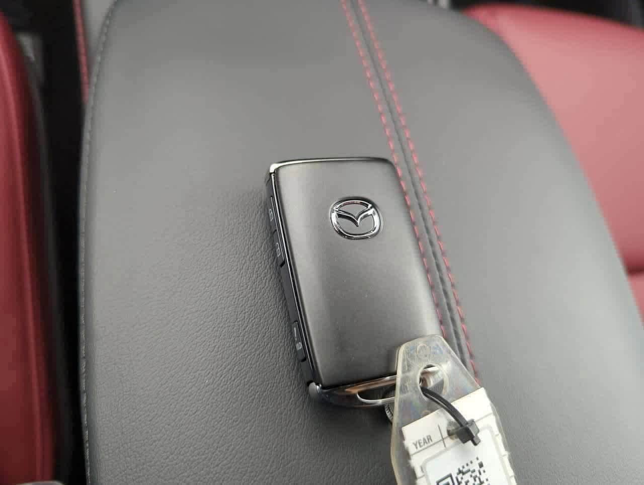 Thumbnail: 2025 Mazda CX-30 - 35