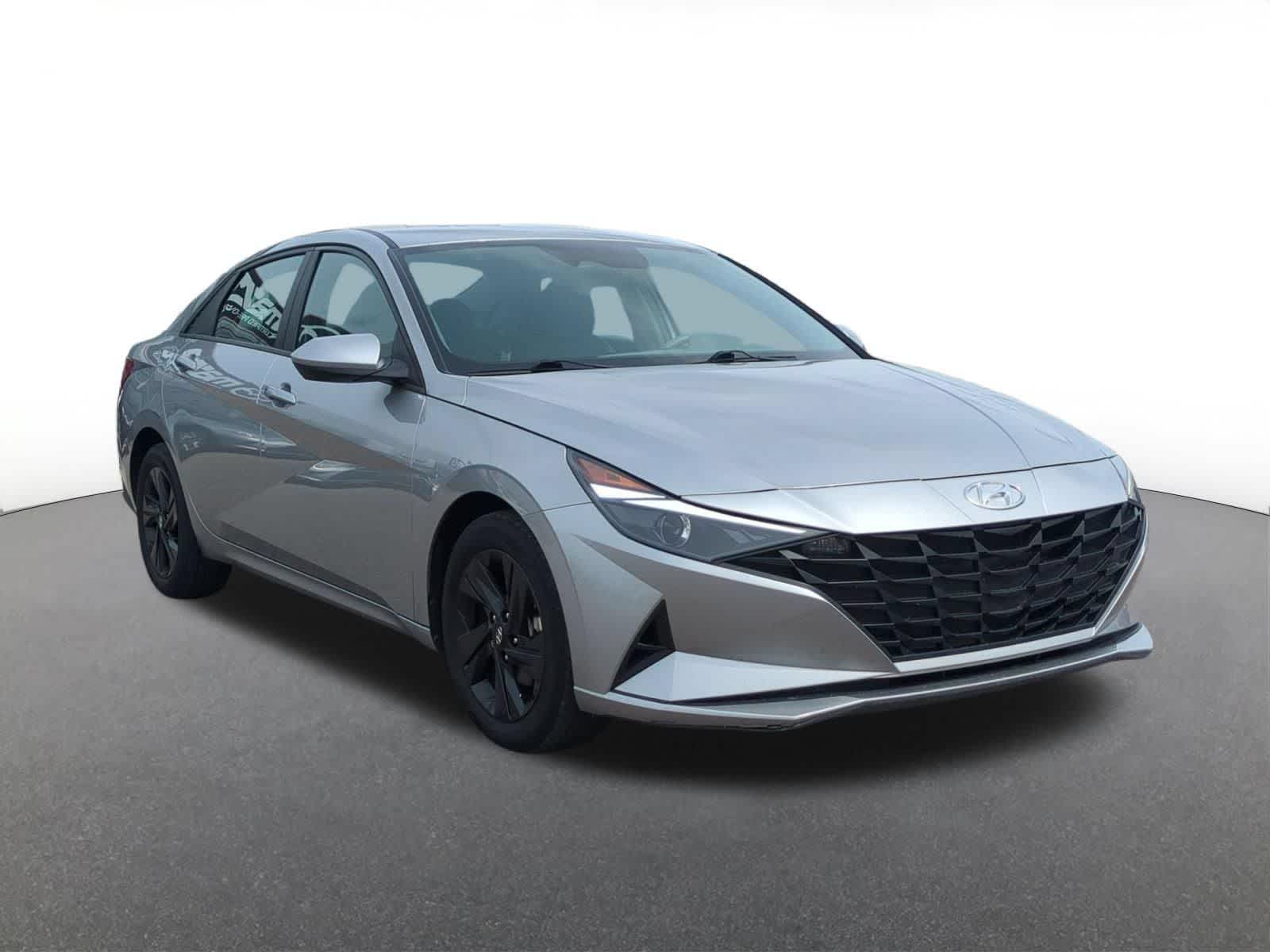 Thumbnail: 2022 Hyundai Elantra - 8
