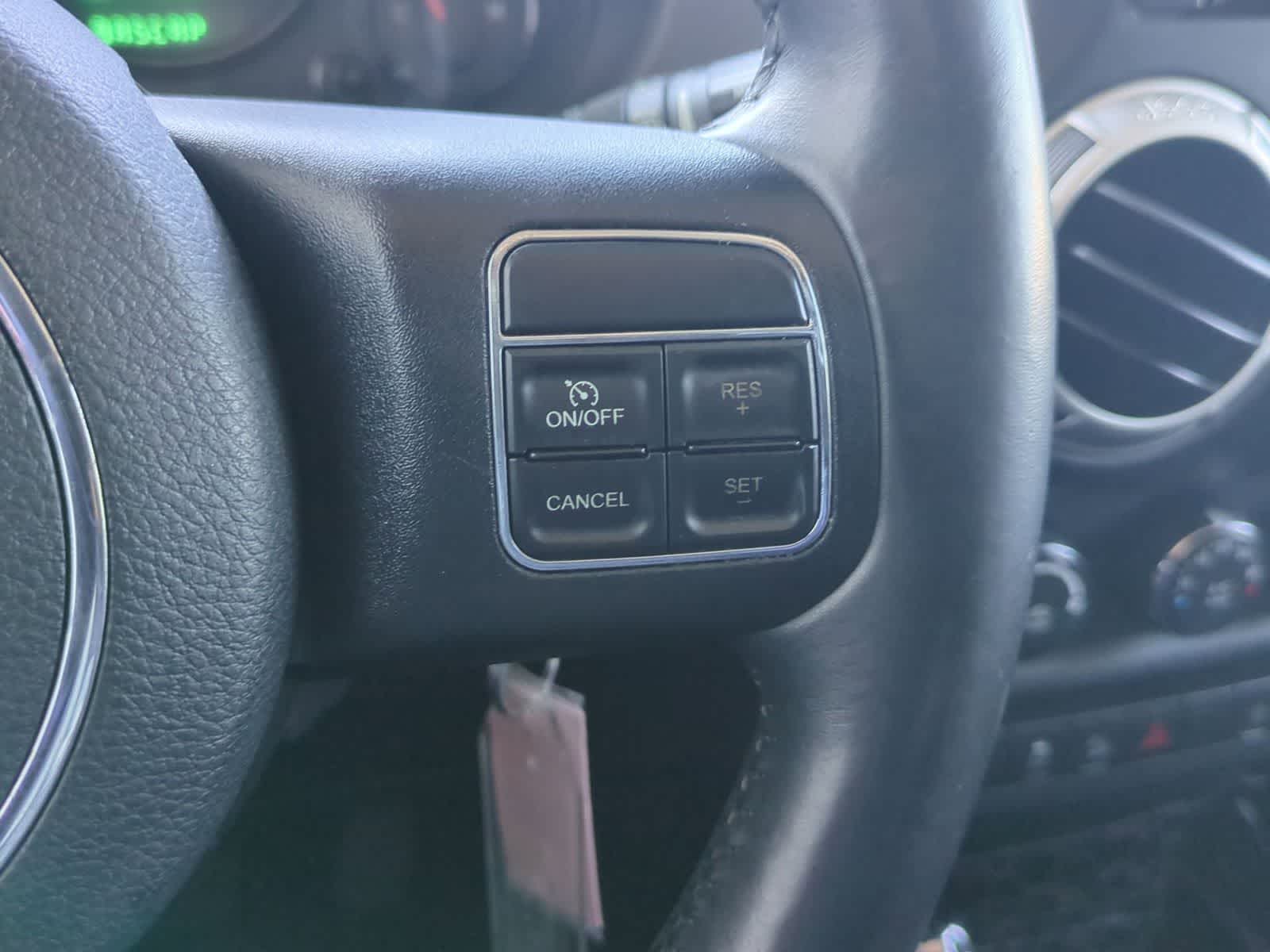 Thumbnail: 2015 Jeep Wrangler - 24