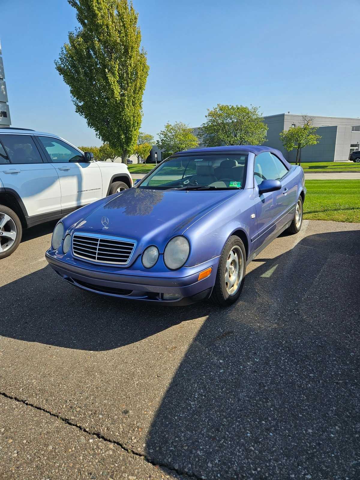 Thumbnail: 1999 Mercedes-Benz CLK - 2