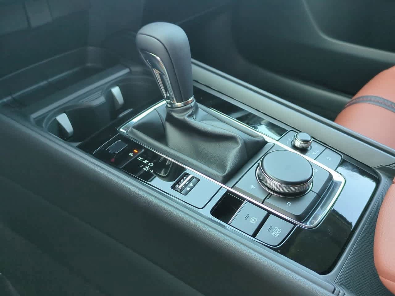 Thumbnail: 2025 Mazda CX-50 - 31