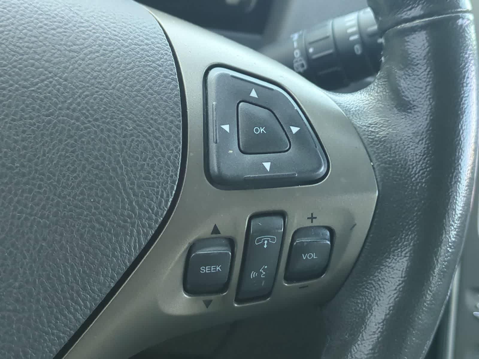 Thumbnail: 2011 Lincoln MKX - 25