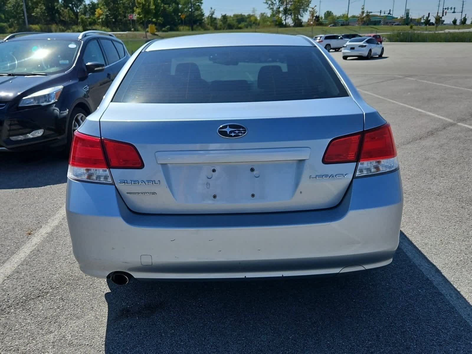 Thumbnail: 2013 Subaru Legacy - 4