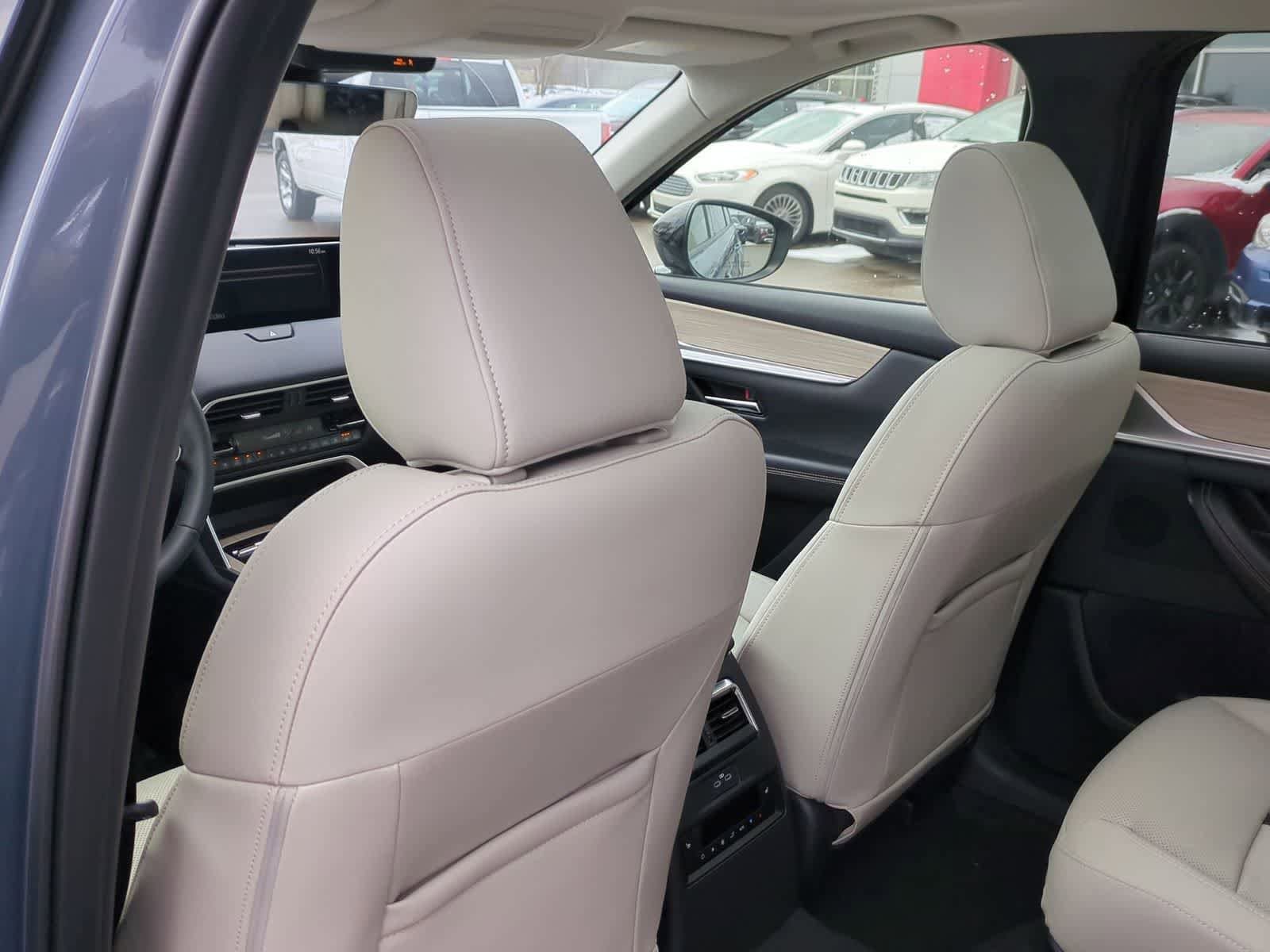 Thumbnail: 2026 Mazda CX-90 - 17