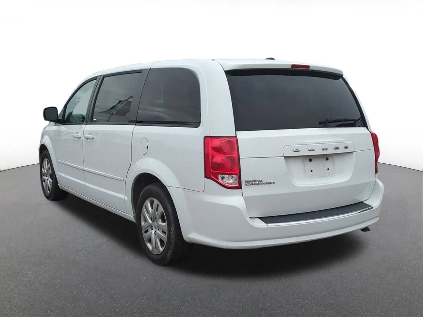 Thumbnail: 2016 Dodge Grand Caravan - 4
