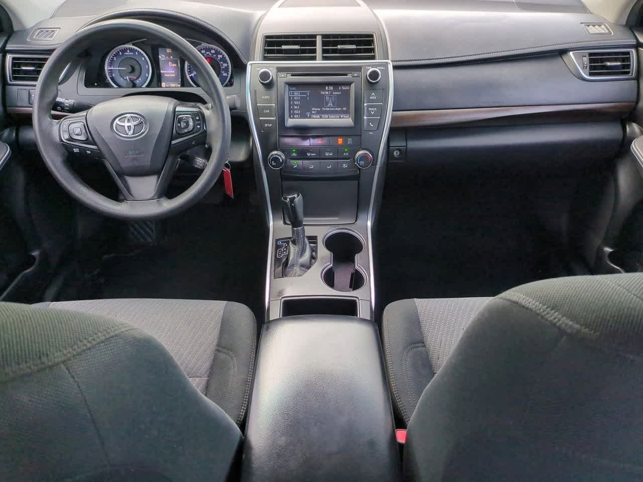 Thumbnail: 2016 Toyota Camry - 14
