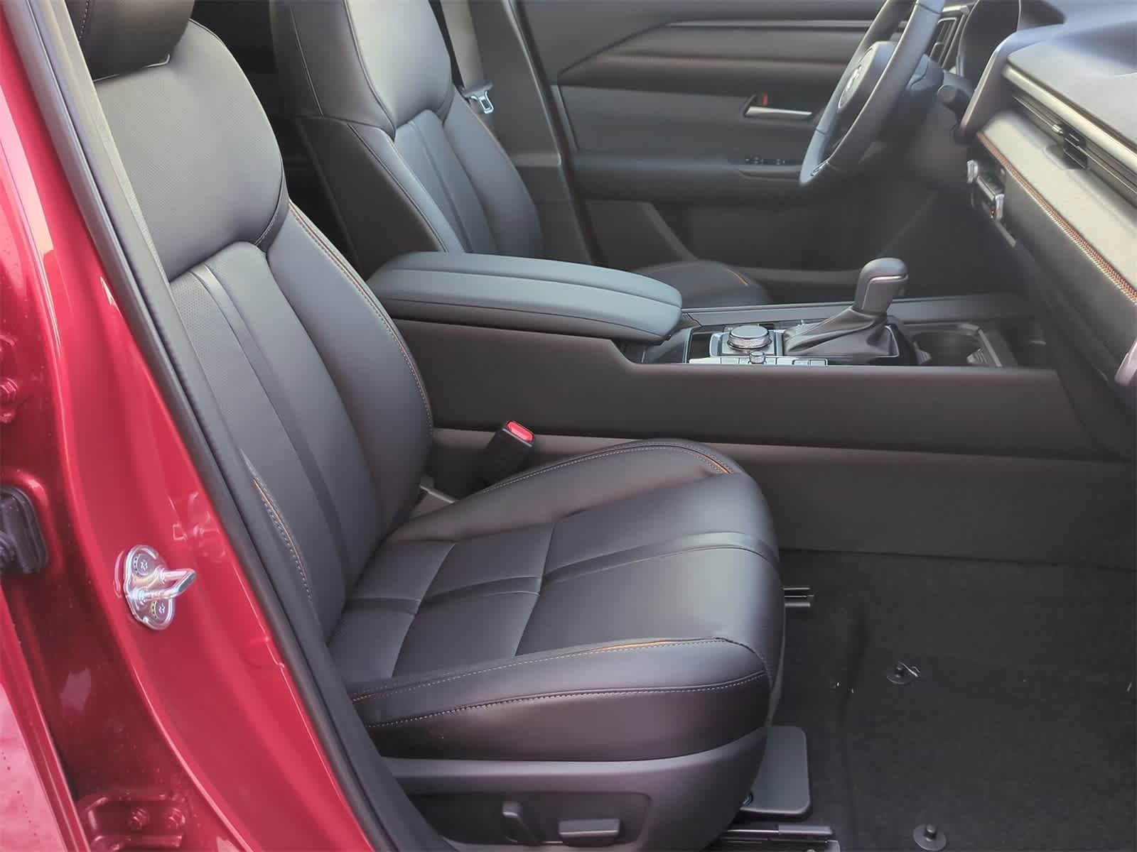 Thumbnail: 2026 Mazda CX-50 - 22