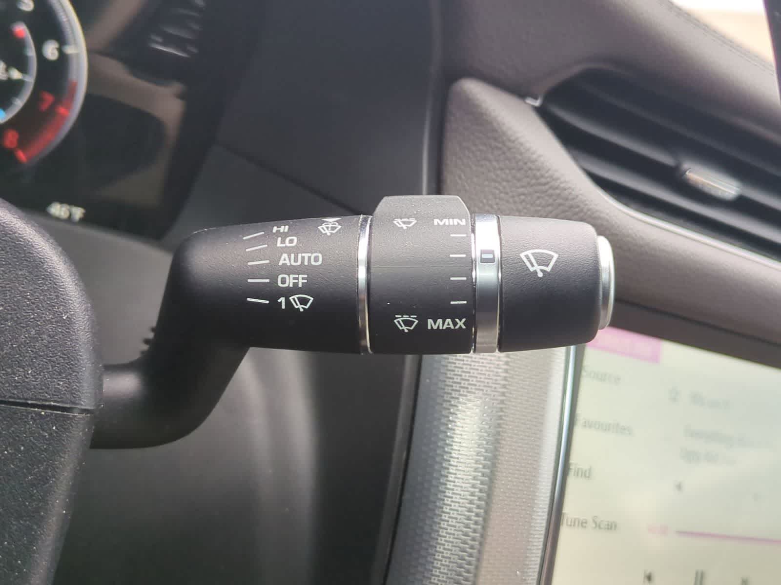 Thumbnail: 2020 Jaguar XF - 26