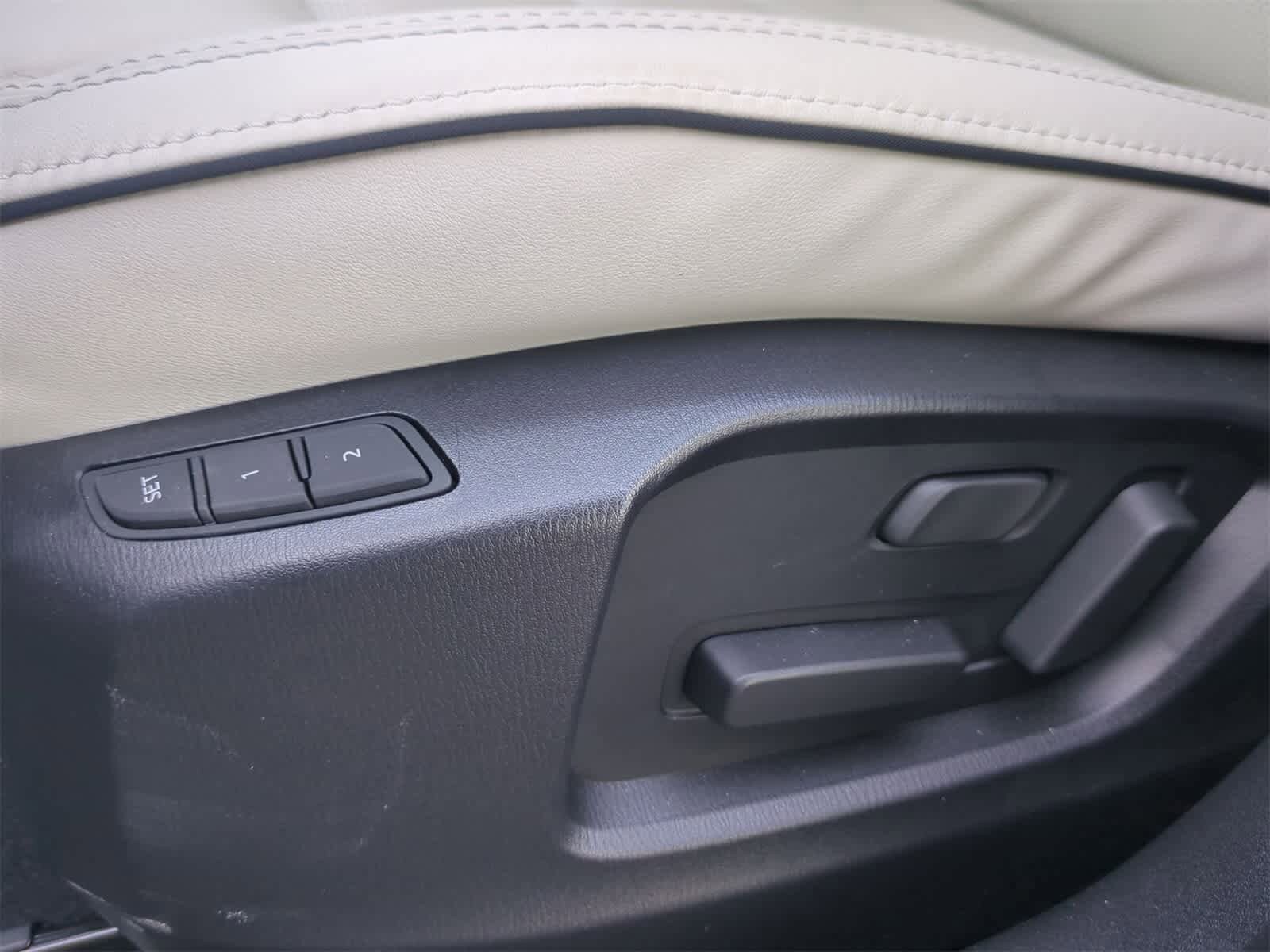 Thumbnail: 2025 Mazda CX-5 - 16