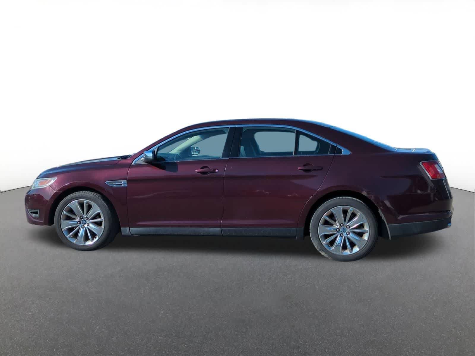 Thumbnail: 2011 Ford Taurus - 3
