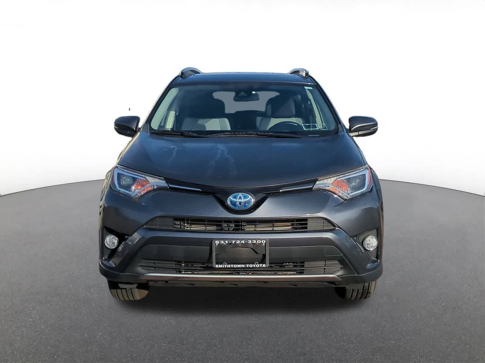 Thumbnail: 2018 Toyota RAV4 - 9