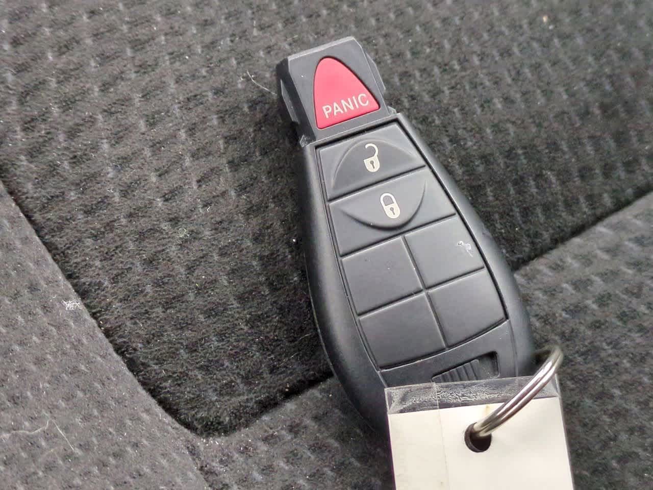 Thumbnail: 2016 Dodge Grand Caravan - 32