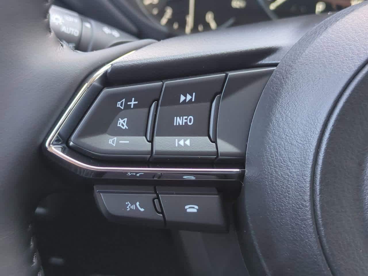 Thumbnail: 2025 Mazda CX-5 - 23