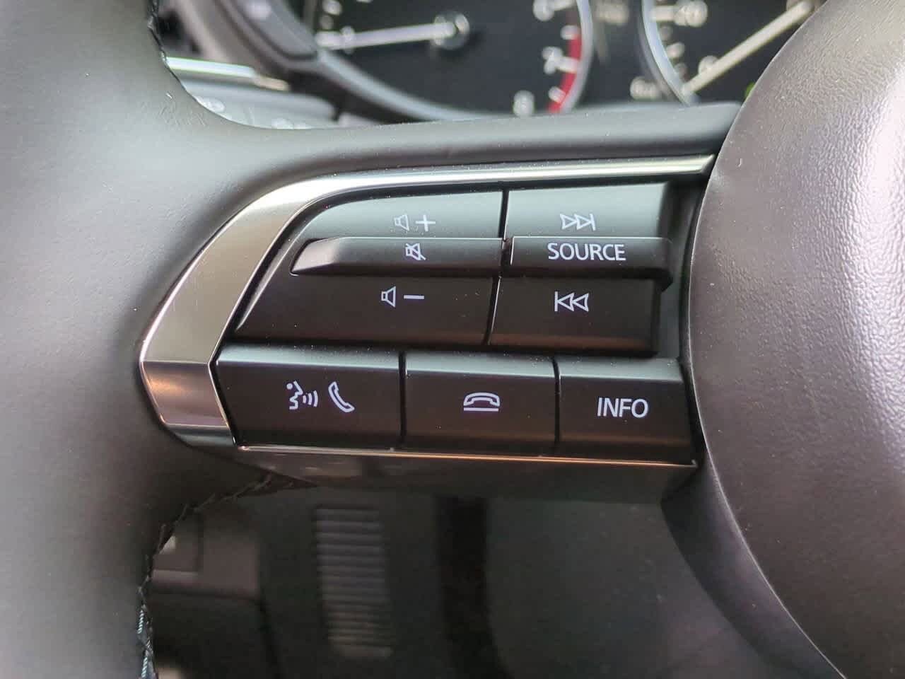 Thumbnail: 2025 Mazda CX-30 - 23