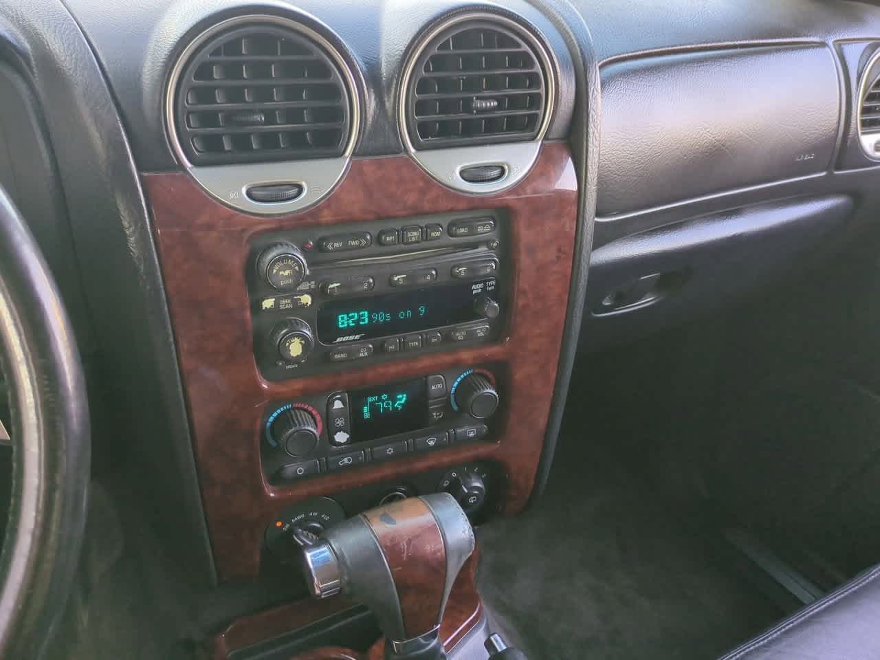 Thumbnail: 2005 GMC Envoy - 28