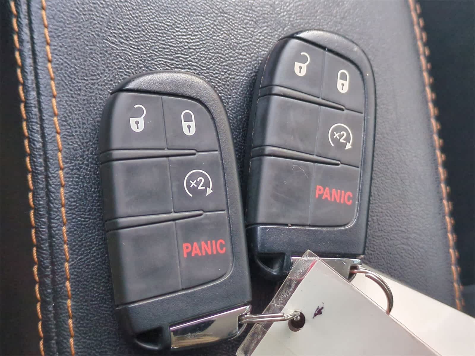 Thumbnail: 2020 Jeep Compass - 32