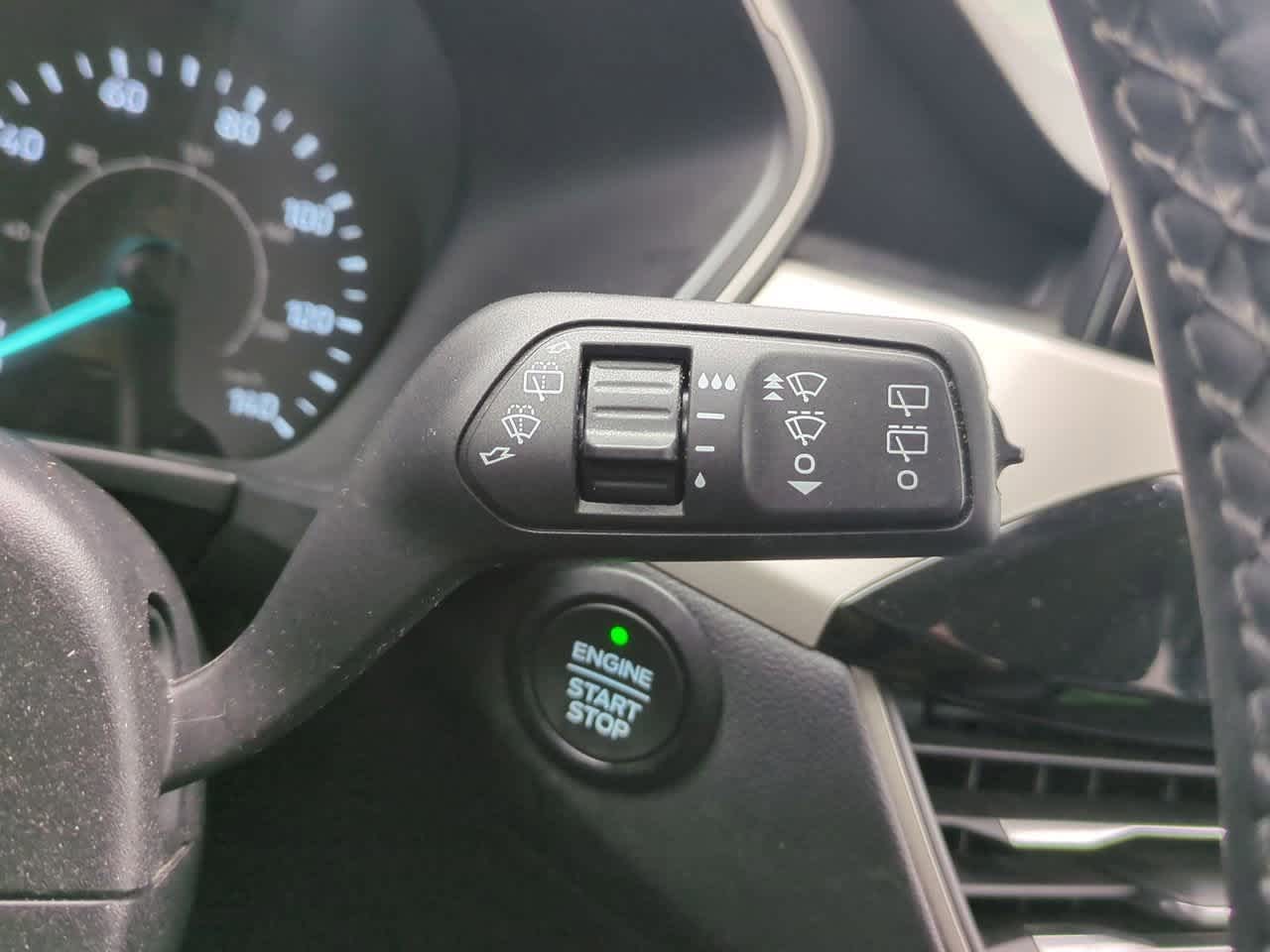 Thumbnail: 2022 Ford Escape - 24