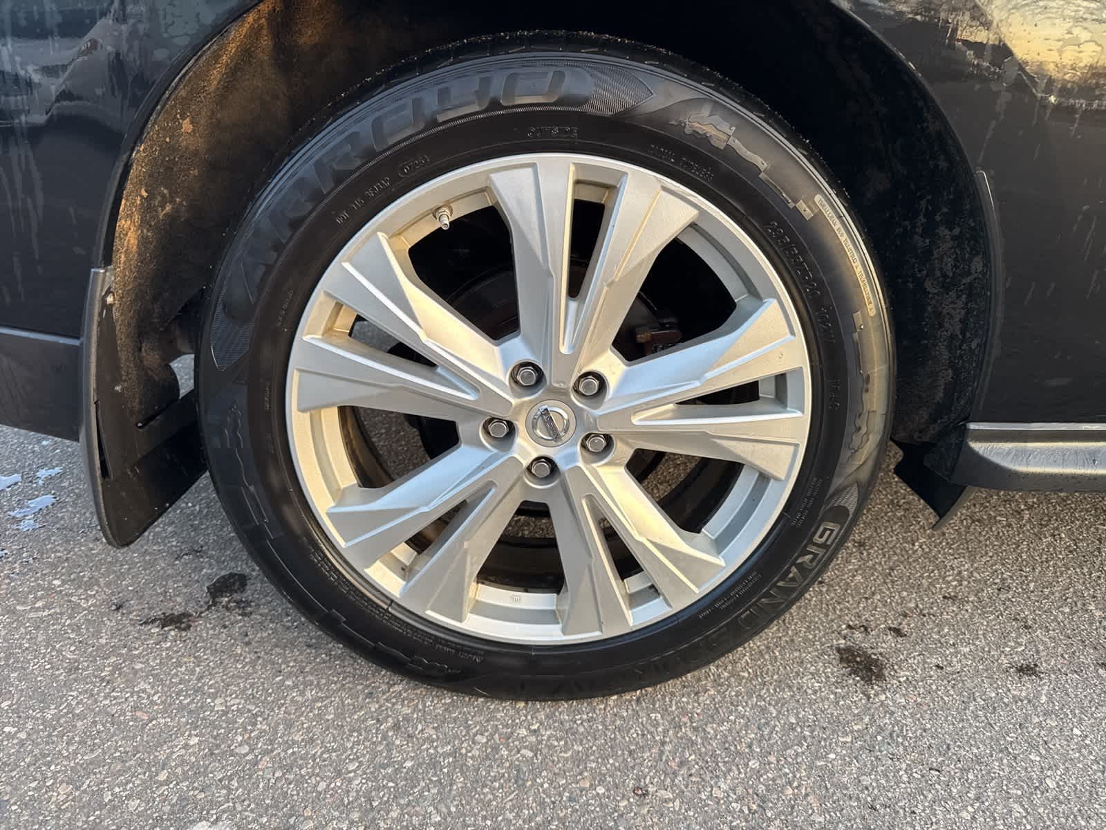 Thumbnail: 2018 Nissan Pathfinder - 11