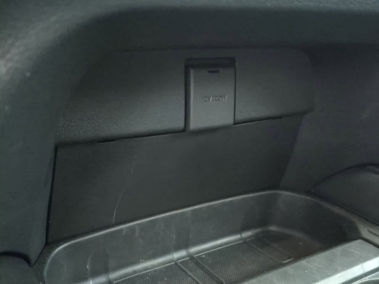 Thumbnail: 2025 Mazda CX-50 - 31