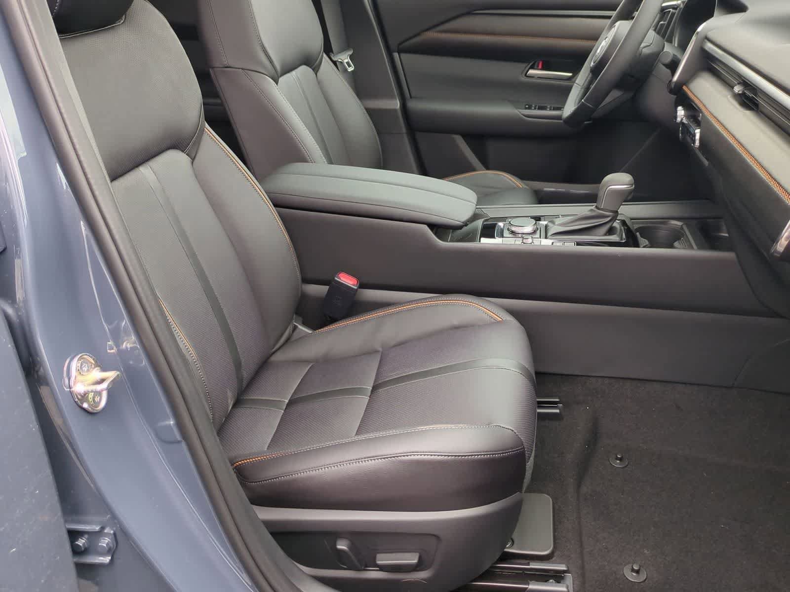 Thumbnail: 2026 Mazda CX-50 - 22