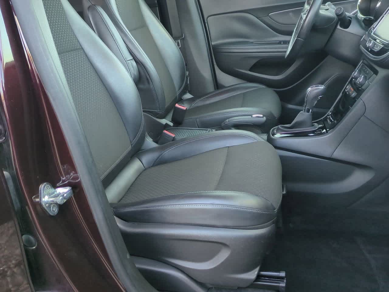 Thumbnail: 2018 Buick Encore - 20